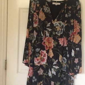 LOFT floral shift dress